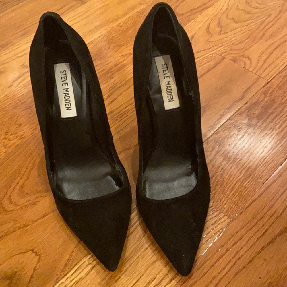 Black high heels suede shoes